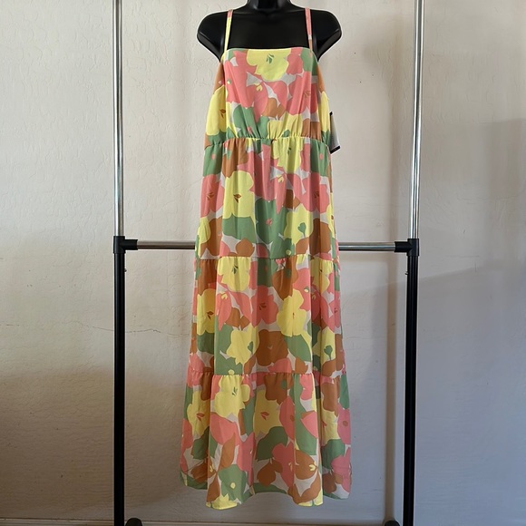 Social Standard by Sanctuary *NWT* Floral Smocked Back Maxi Dress - Picture 3 of 10